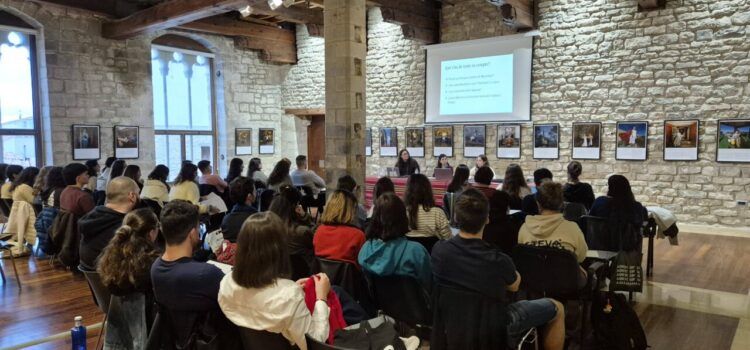 Arranca a Vinaròs i Morella el XVII Curs de didàctica per a la formació de futurs docents de valencià/català a l’exterior