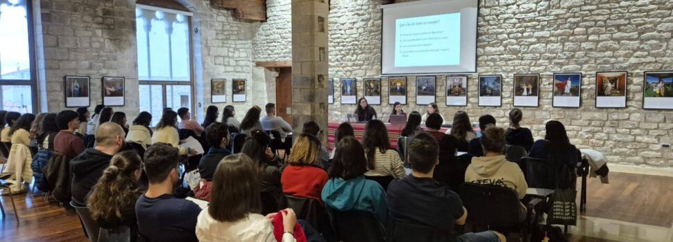 Arranca a Vinaròs i Morella el XVII Curs de didàctica per a la formació de futurs docents de valencià/català a l’exterior