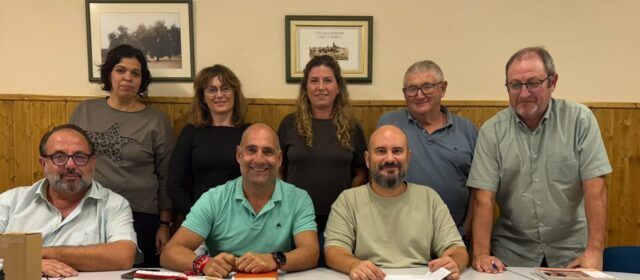 Lorena Beltrán, David Tiscar i Cristina Orús amb fotos de Canet, la Pobla i Càlig, premiats en el concurs #elmillordelmeupoble del GAL Maestrat Plana Alta
