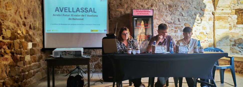Benassal arranca el Mes de l’Avellana amb la presentació d’AVELLASSAL