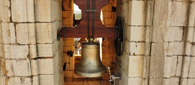 Les campanes de La Jana tornen a voltejar després de la seua restauració
