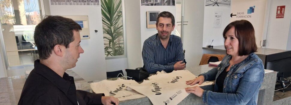 L’Ajuntament de Vinaròs repartirà bosses de tela reutilitzables per a fomentar les compres al comerç local