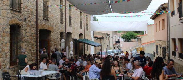 La Pobla de Benifassà busca persones interessades en gestionar el bar municipal