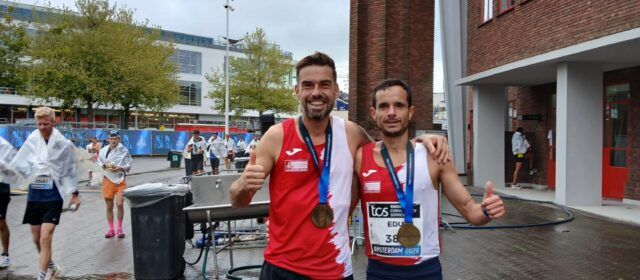 Vinaròs felicita Edu Pla i Jahvé Fernández pels extraordinaris resultats aconseguits a la Marató d’Amsterdam 2026